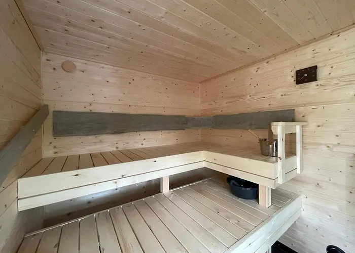 Myllaerin Aitta Шале Miehikkala